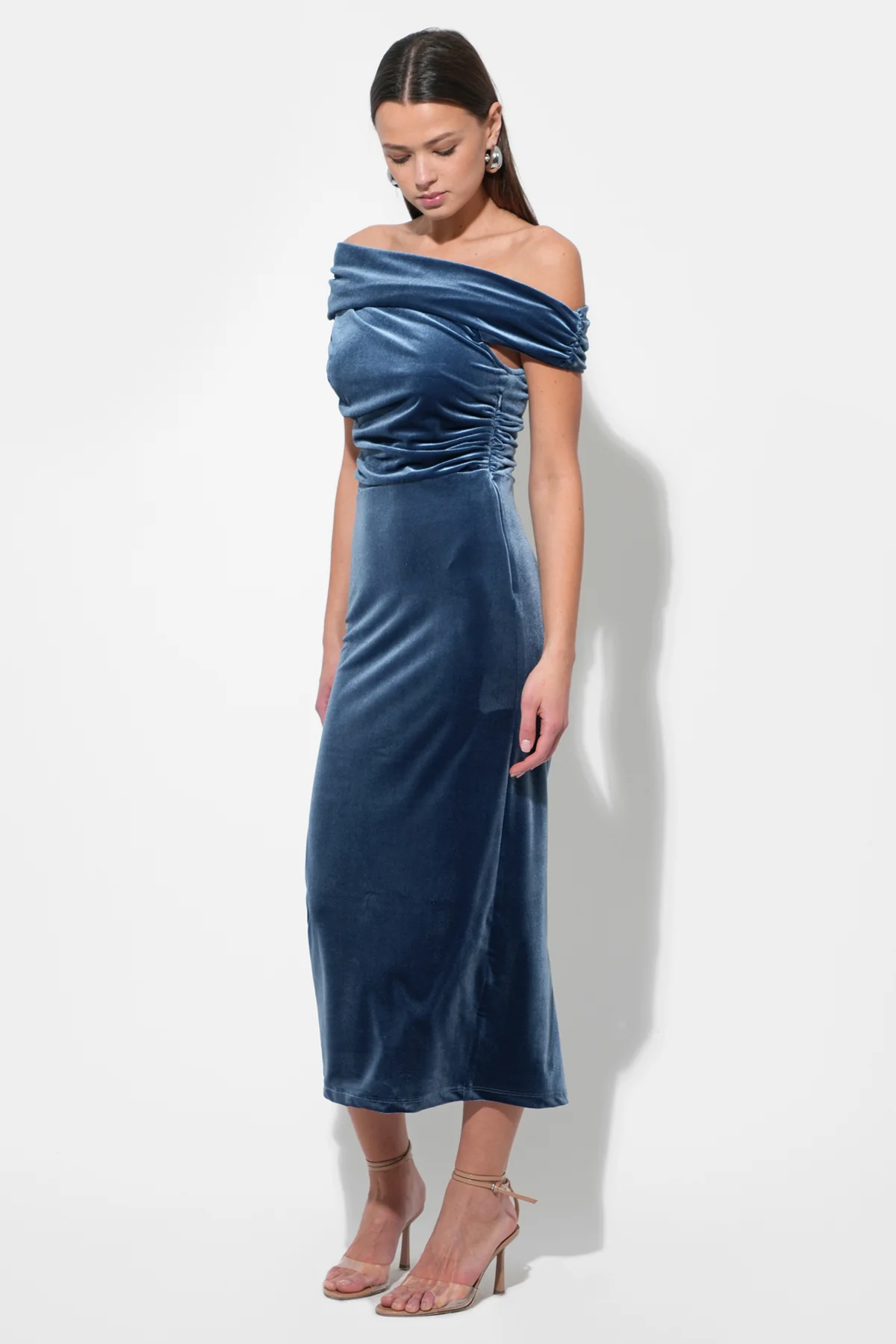 Casette Off Shoulder Velvet Midi Dress - Image 3
