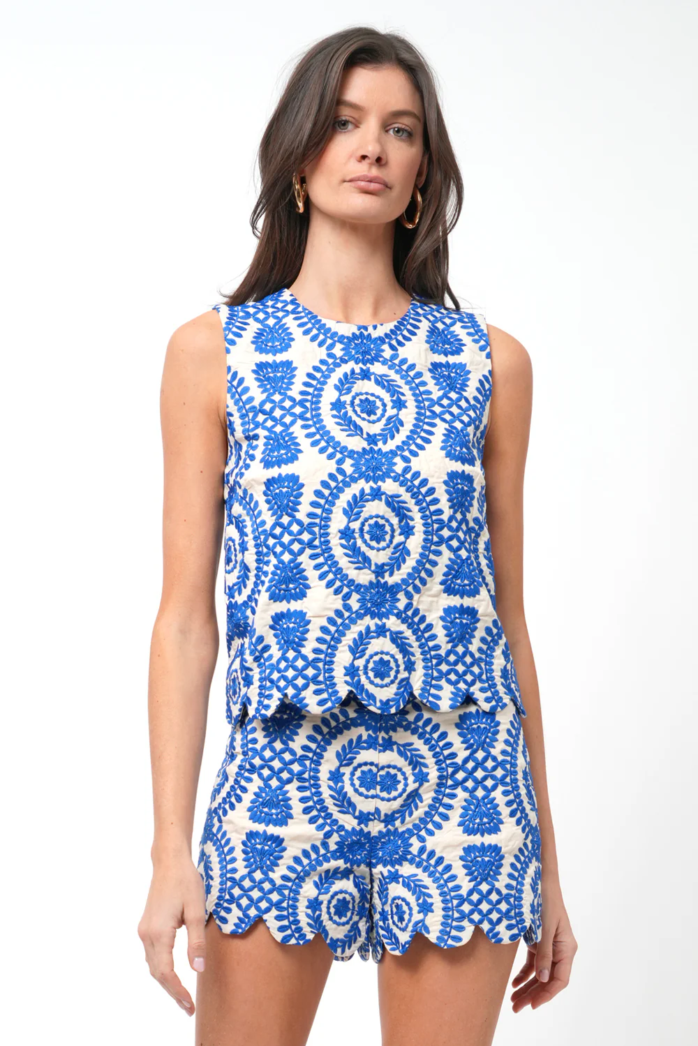Joanne Scalloped Embroidered Tailored Shorts - Image 6
