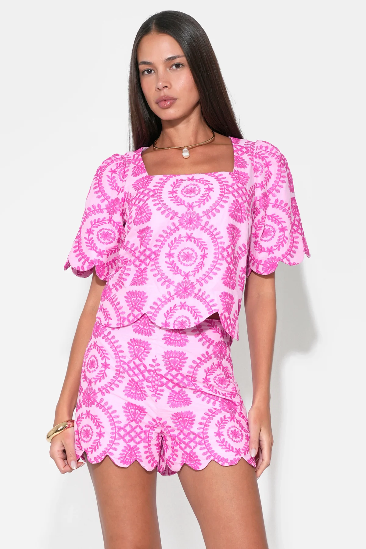 Rose Embroidery Scallop Shorts - Image 5