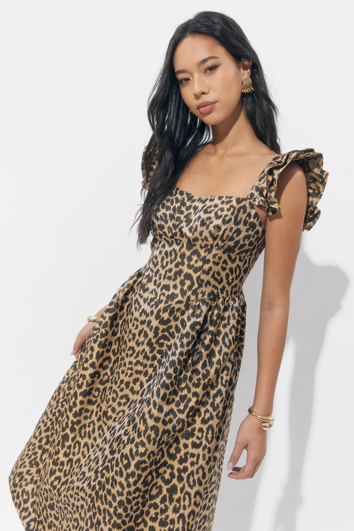 Solene Leopard Gathered Sleeve Midi Dress - Image 3