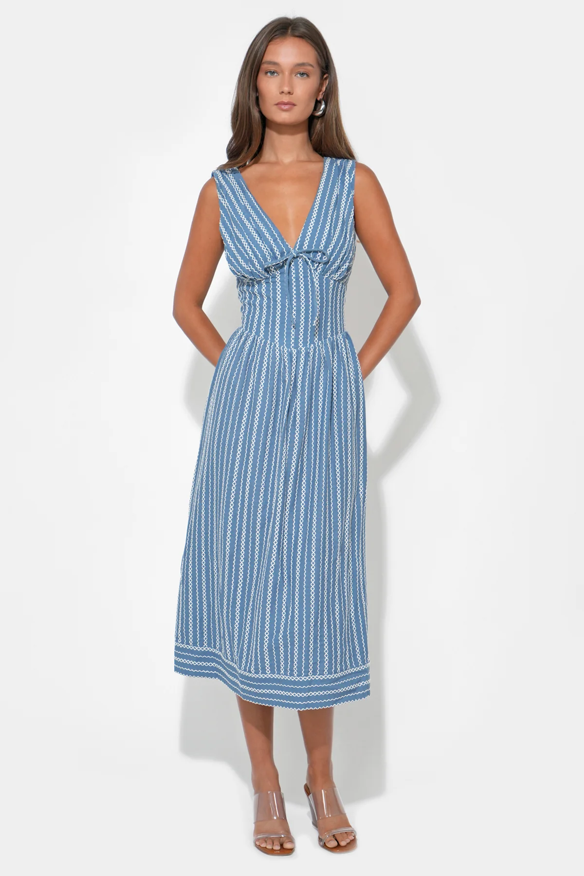 Sophia Corset Embroidery Midi Dress - Image 4